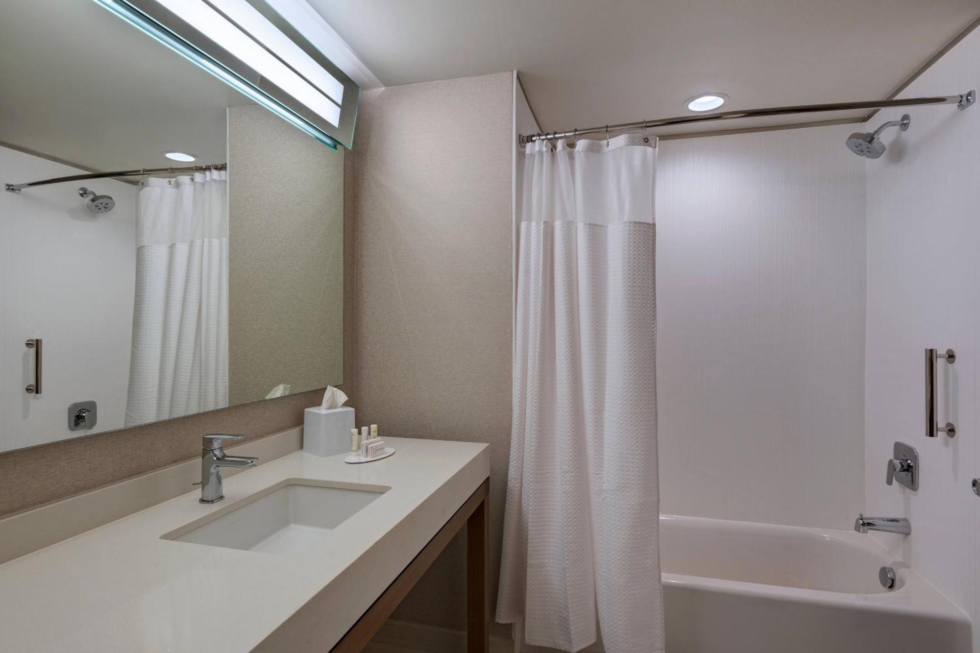 Courtyard By Marriott Jackson Madison Hotel Buitenkant foto