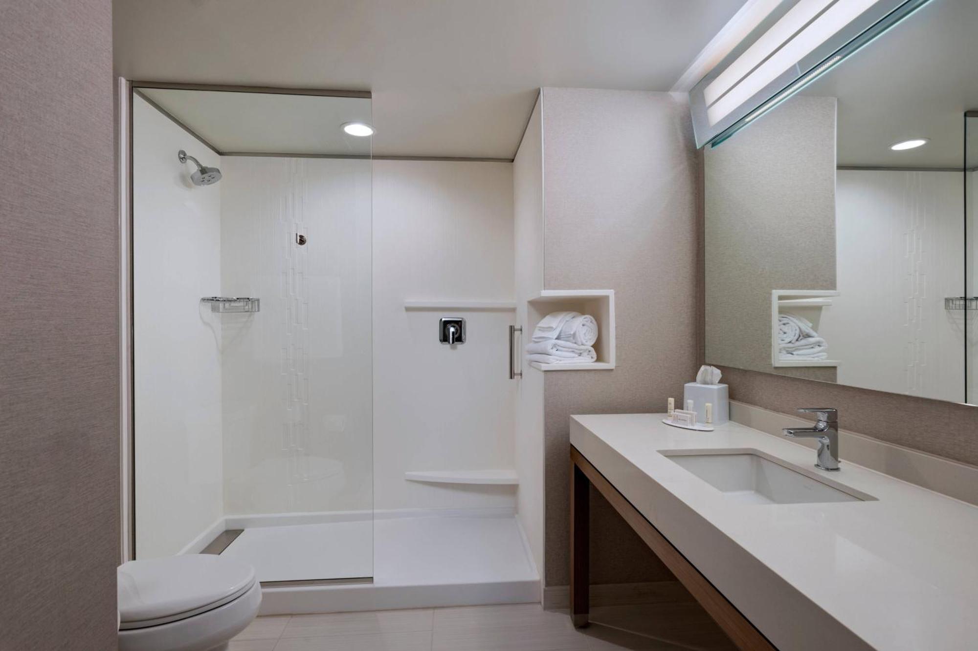 Courtyard By Marriott Jackson Madison Hotel Buitenkant foto