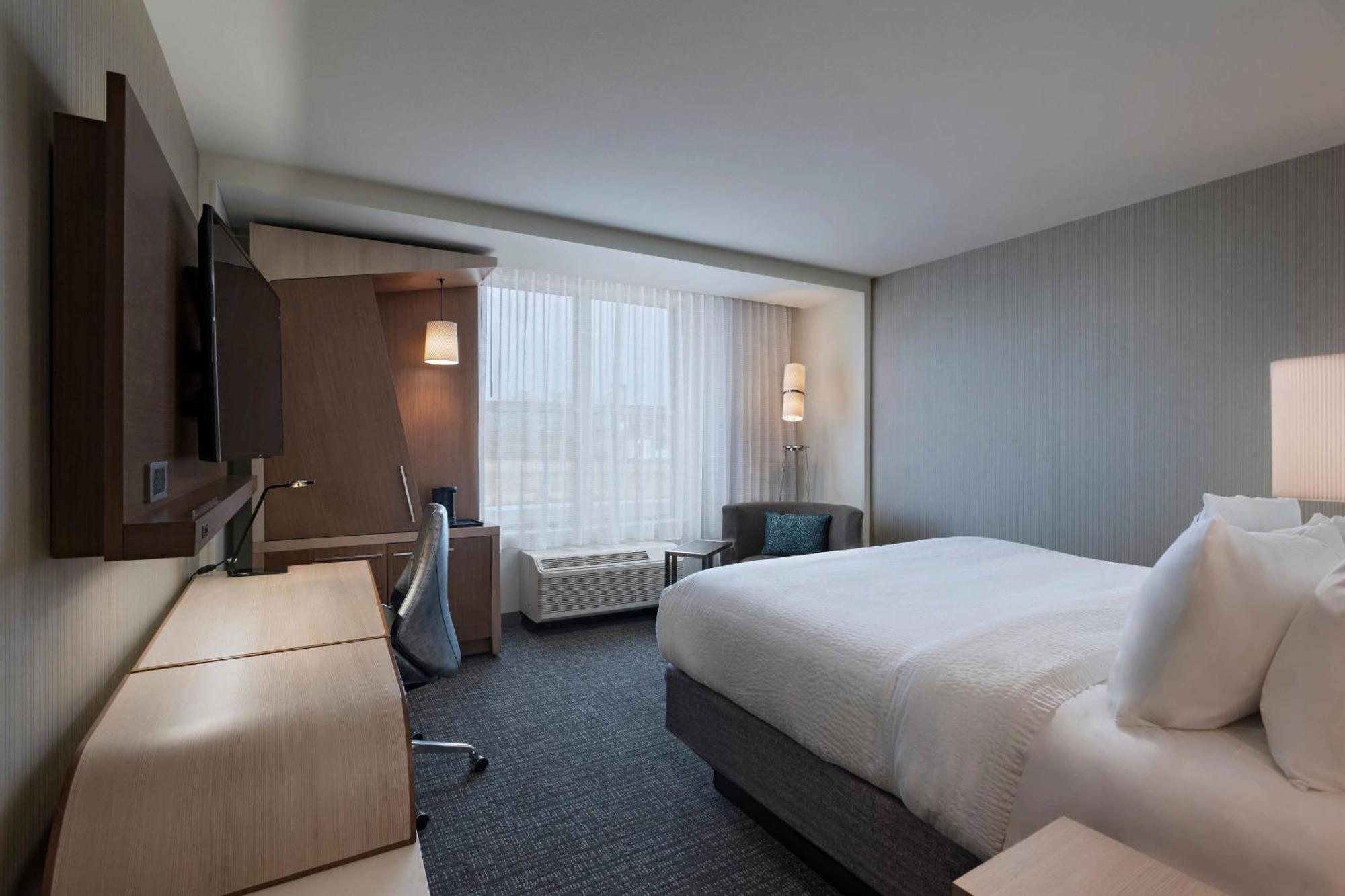 Courtyard By Marriott Jackson Madison Hotel Buitenkant foto