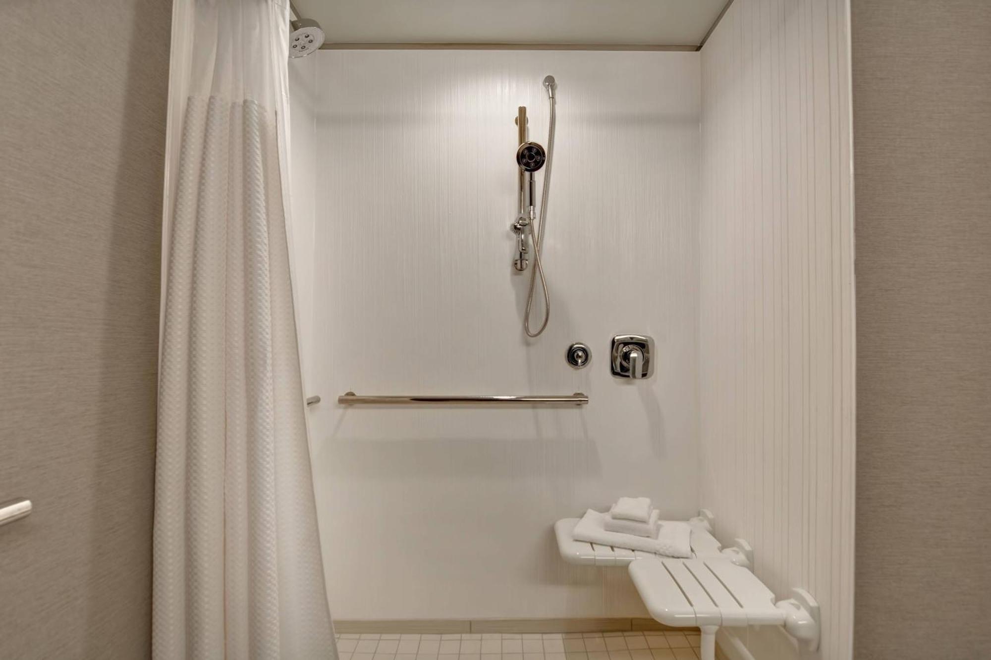 Courtyard By Marriott Jackson Madison Hotel Buitenkant foto